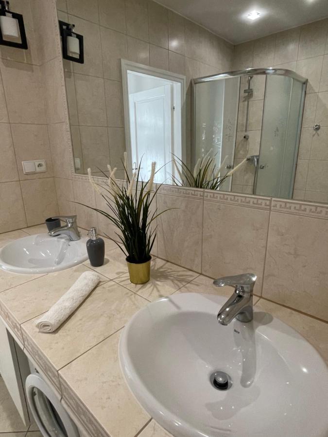 Marka Apartment 1 Krakow Dış mekan fotoğraf